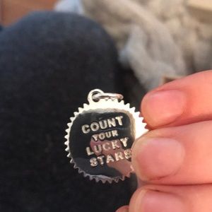 india hicks charm